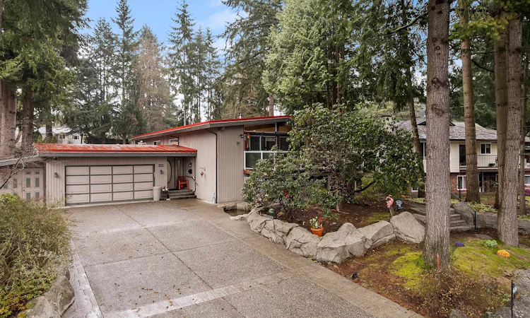 6436 Mckenzie Drive