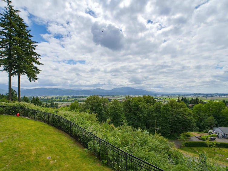 72-35287 Old Yale Road, Abbotsford, BC, V3G 8H5 - 2