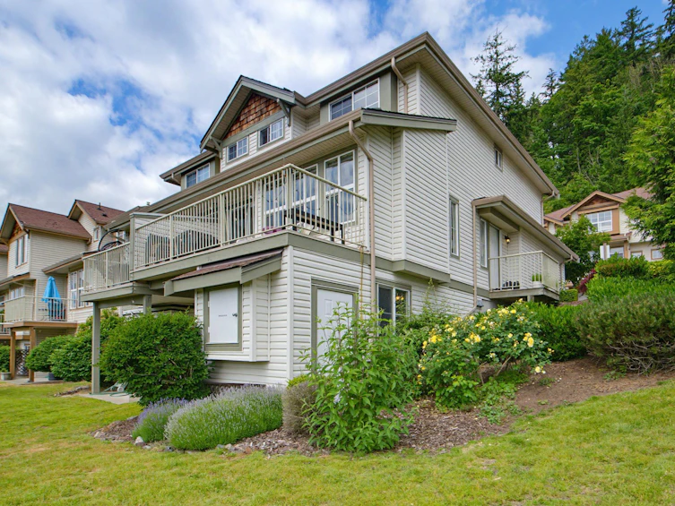 72-35287 Old Yale Road, Abbotsford, BC, V3G 8H5 - 35