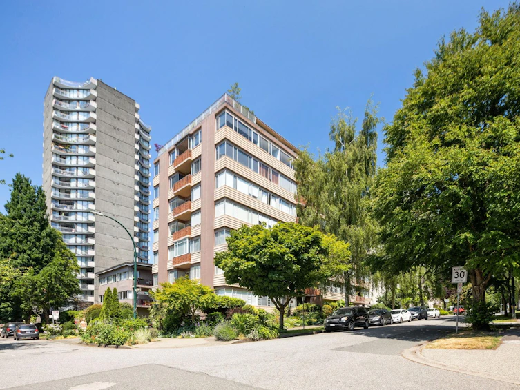 401-1315 Cardero Street, Vancouver, BC, V6G 2J2
