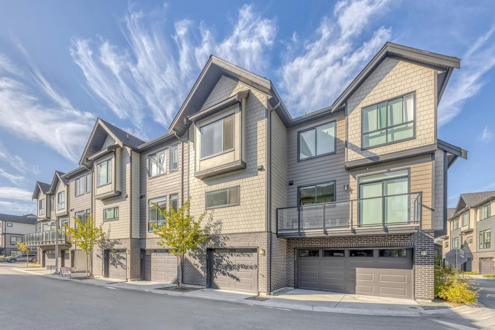 54-4337 Boundary Road, New Westminster, BC, V6V 1S8