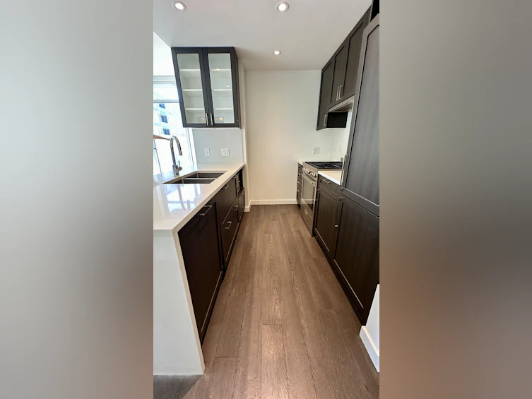 3301-5470 Ormidale Street, Vancouver, BC, V5C 0L9 - 4