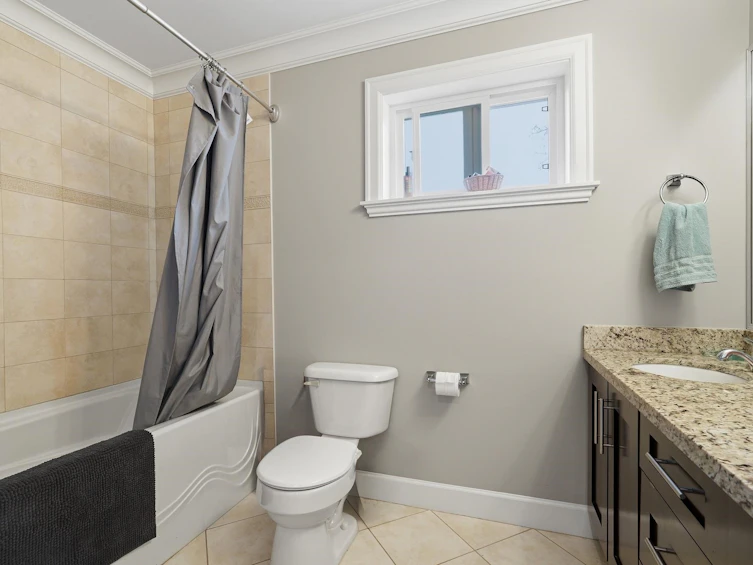 A-5013 Central Avenue, Delta, BC, V4K 2G5 - 18