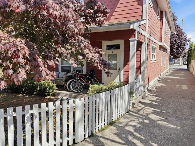 A-5013 Central Avenue, Delta, BC, V4K 2G5 - 6