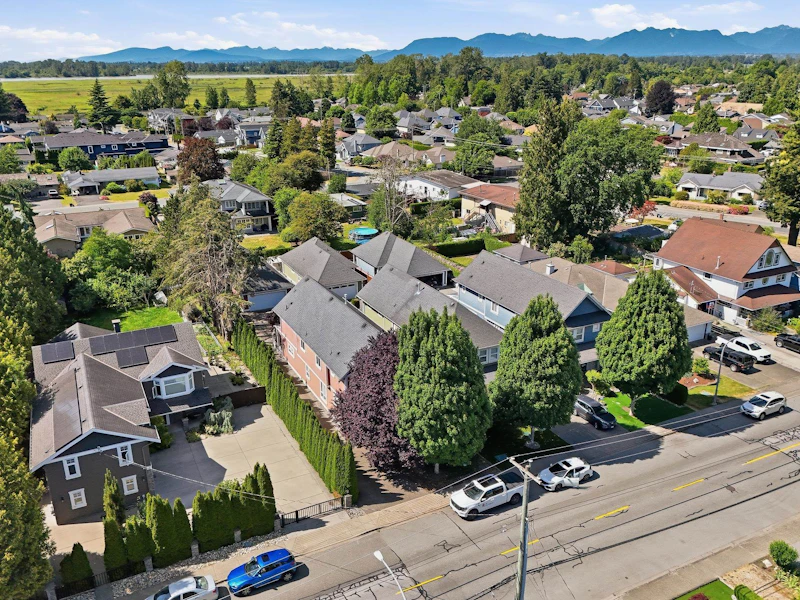 A - 5013 Central Avenue, Delta BC V4K 2G5