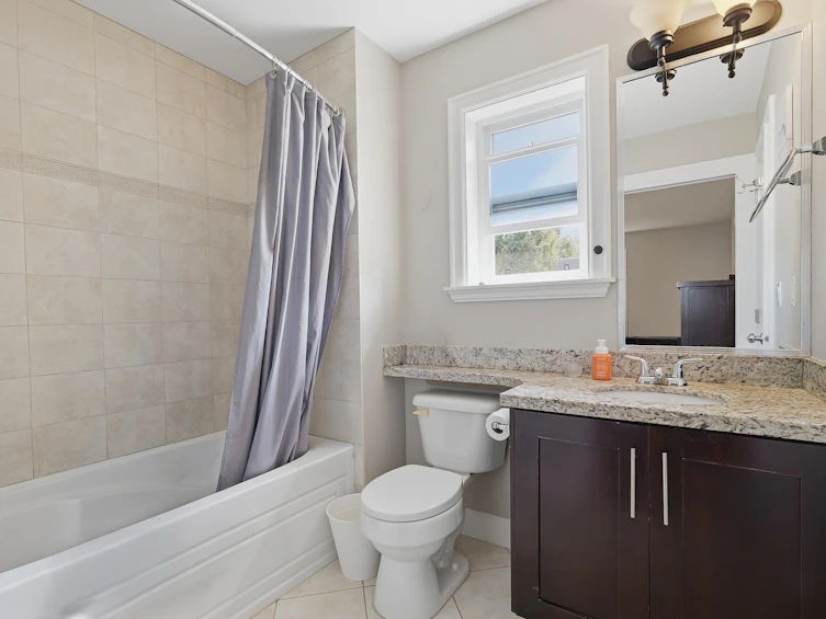 A-5013 Central Avenue, Delta, BC, V4K 2G5 - 21