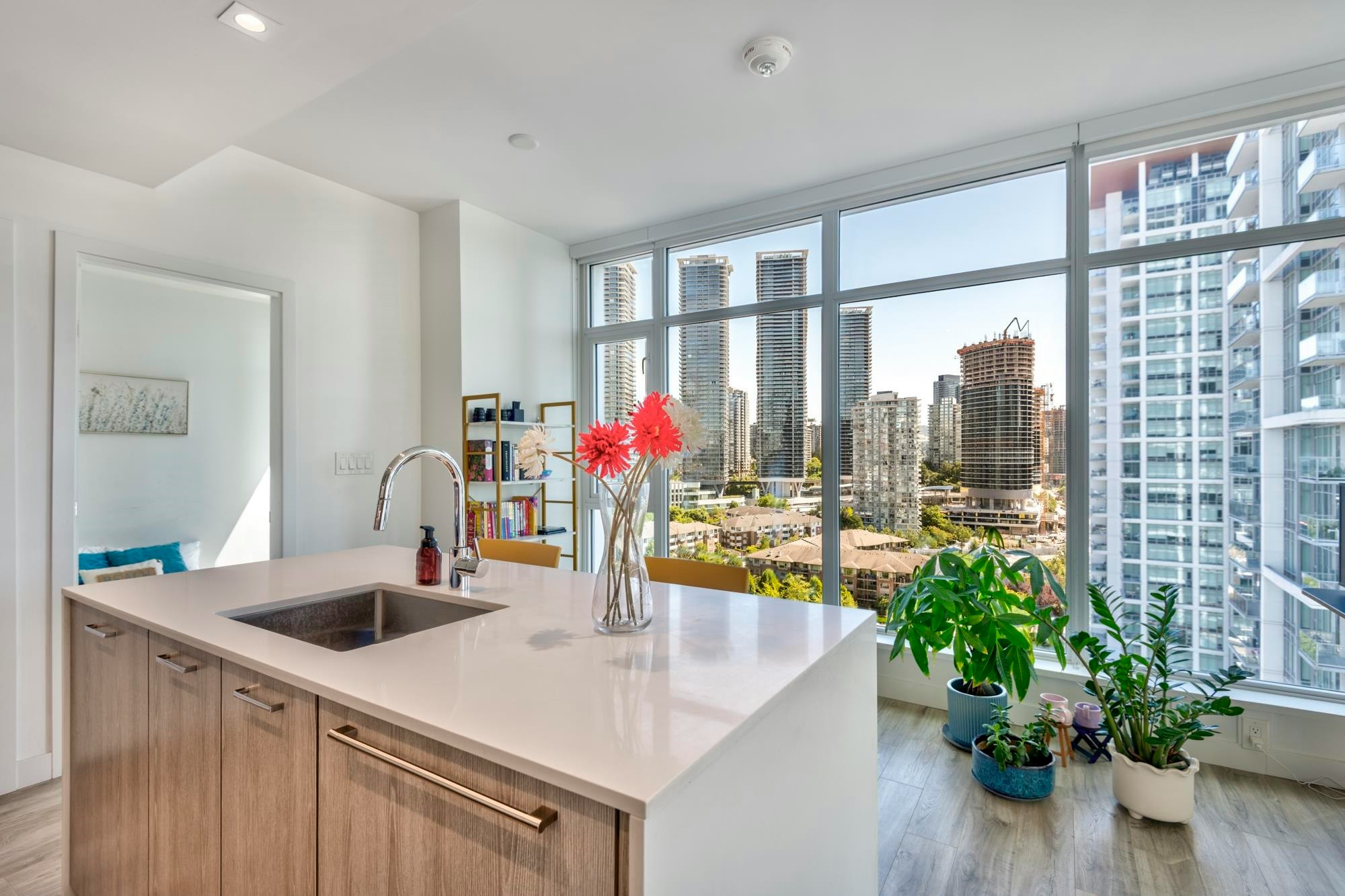 1301-2288 Alpha Avenue, Burnaby, BC, V5C 0L9 - 6