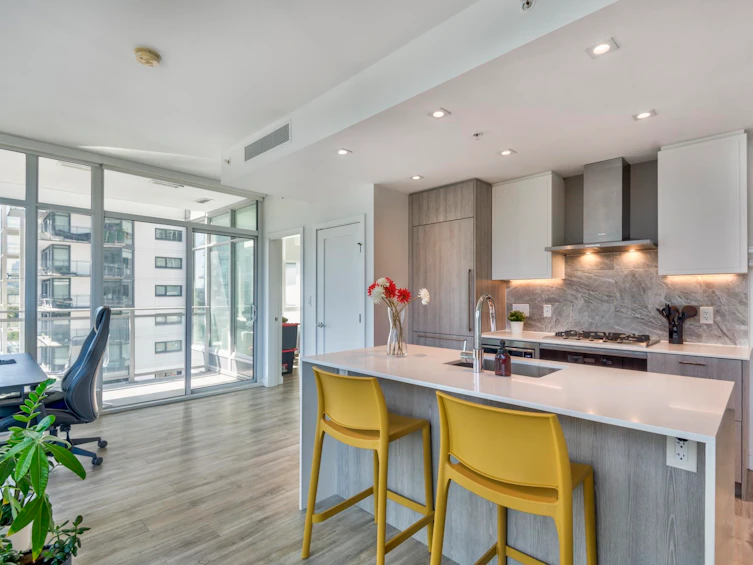 1301-2288 Alpha Avenue, Burnaby, BC, V5C 0L9 - 4