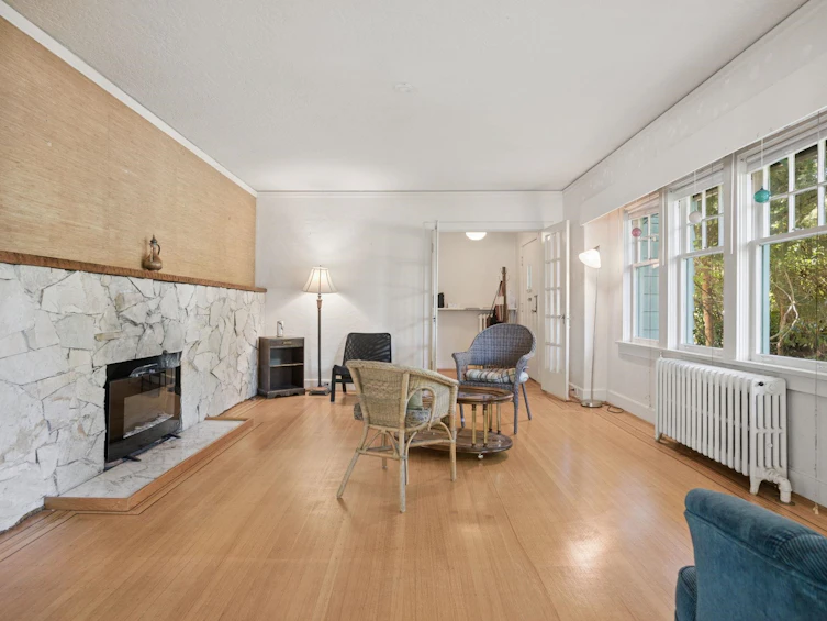 1844 Acadia Road, Vancouver, BC, V6T 1R3 - 2