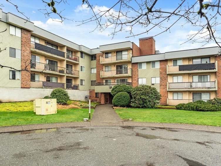 209-45598 Mcintosh Drive, Chilliwack, BC, V2P 7J3