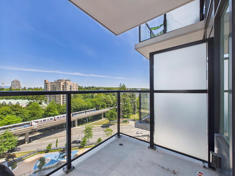 805-13745 George Junction, Surrey, BC, V3T 0V8 - 16