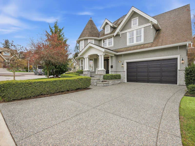 927 163 Street - 2