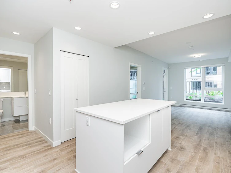 202-615 Cottonwood Avenue, Coquitlam, BC, V3J 2S5 - 12