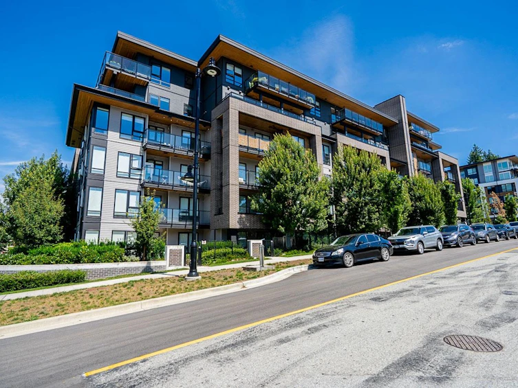 202-615 Cottonwood Avenue, Coquitlam, BC, V3J 2S5