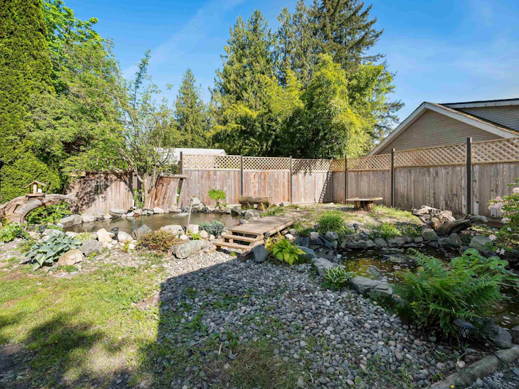 24898 122 Avenue, Maple Ridge, BC, V4R 2A1 - 29