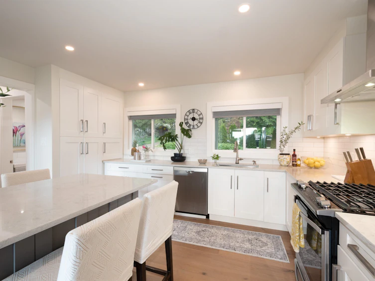 3067 Plymouth Drive, North Vancouver, BC, V7H 1C8 - 7
