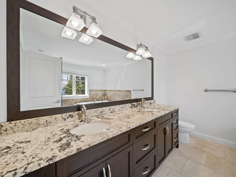 13101 14 Avenue, Surrey, BC, V4A 1G6 - 26