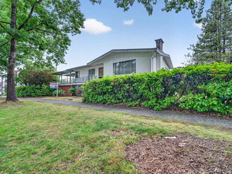 3660 E 22nd Avenue, Vancouver, BC, V5M 2Z7 - 21