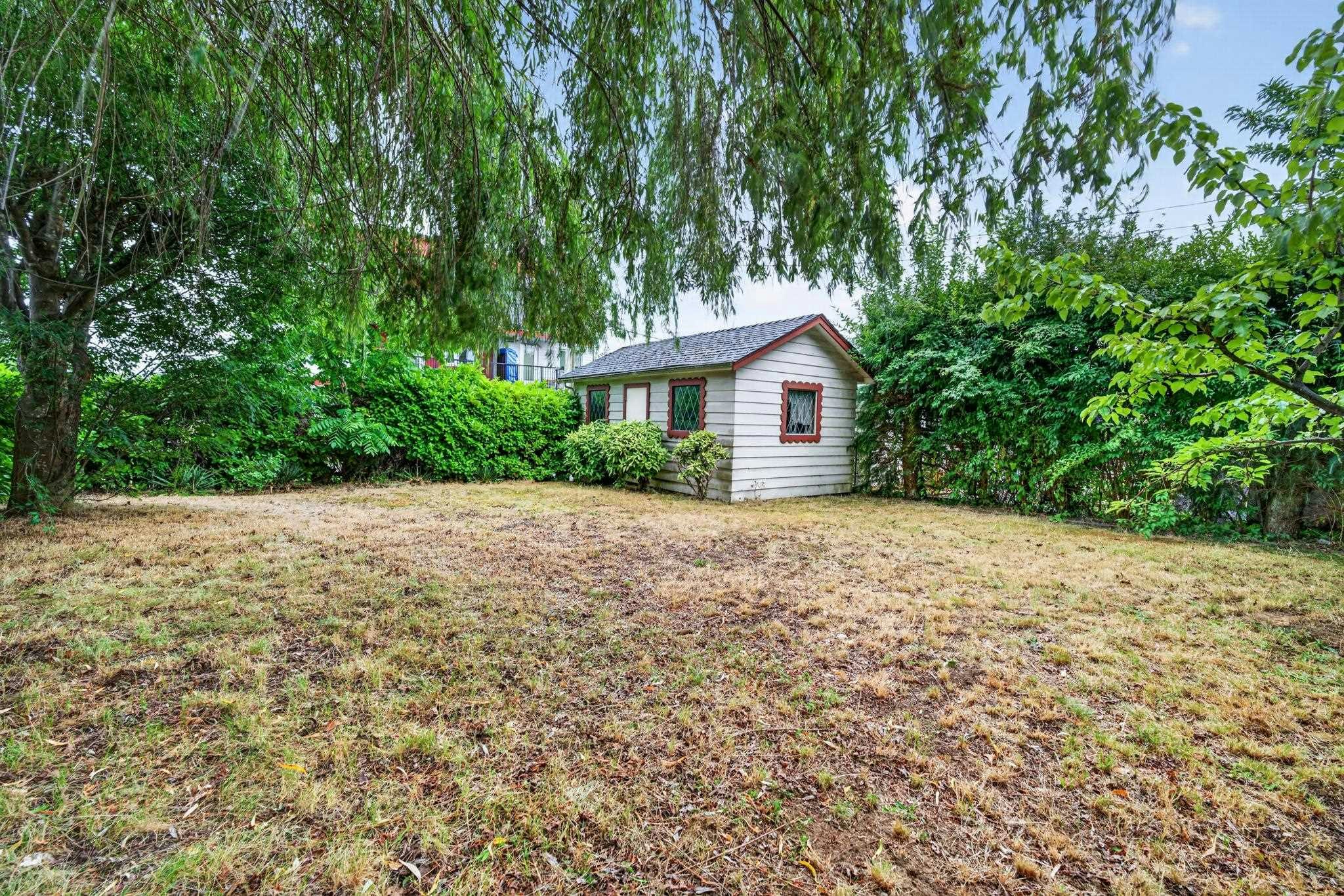 3660 E 22nd Avenue, Vancouver, BC, V5M 2Z7 - 23