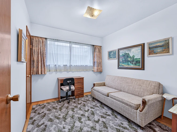 3660 E 22nd Avenue, Vancouver, BC, V5M 2Z7 - 9