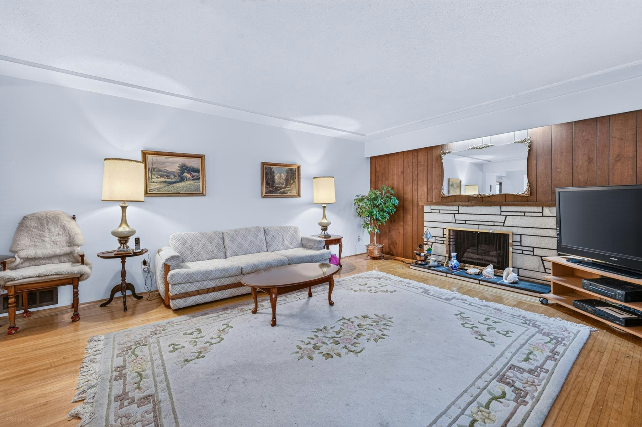 3660 E 22nd Avenue, Vancouver, BC, V5M 2Z7 - 5