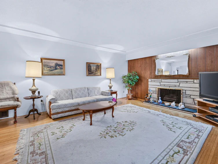 3660 E 22nd Avenue, Vancouver, BC, V5M 2Z7 - 5