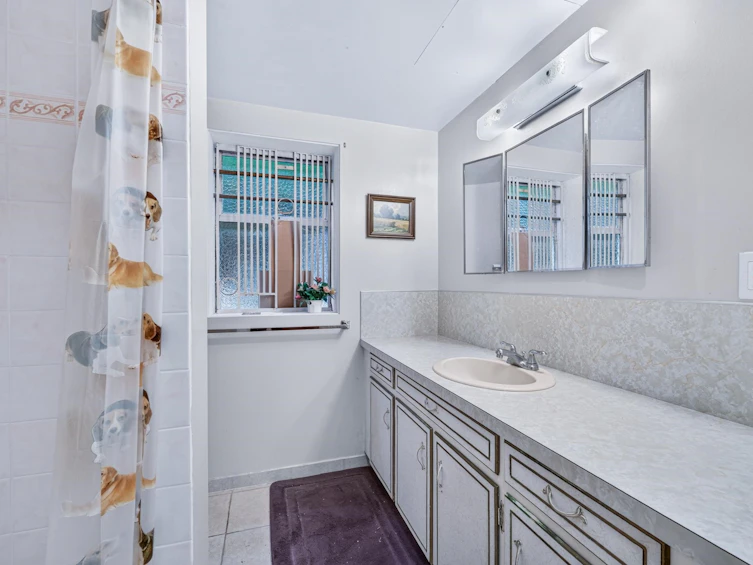 3660 E 22nd Avenue, Vancouver, BC, V5M 2Z7 - 20