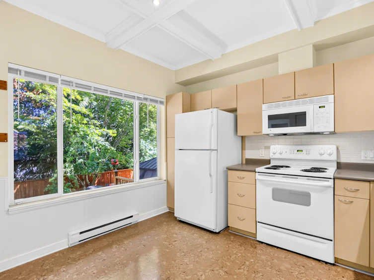 26-18701 66 Avenue, Surrey, BC, V3S 4P3 - 2