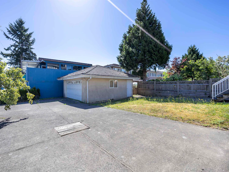 6818 Gilley Avenue, Burnaby, BC, V5J 4W7 - 36
