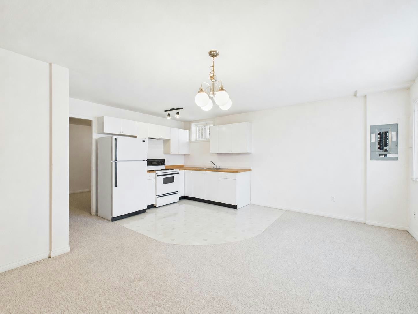 6818 Gilley Avenue, Burnaby, BC, V5J 4W7 - 24