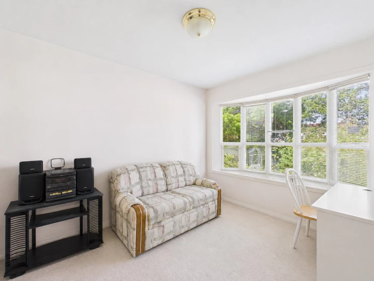 6818 Gilley Avenue, Burnaby, BC, V5J 4W7 - 10