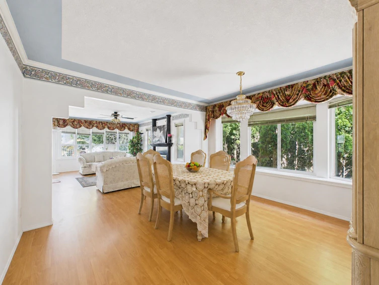 6818 Gilley Avenue, Burnaby, BC, V5J 4W7 - 9