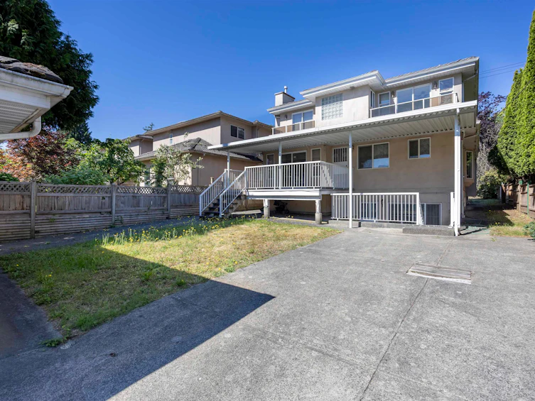 6818 Gilley Avenue, Burnaby, BC, V5J 4W7 - 32