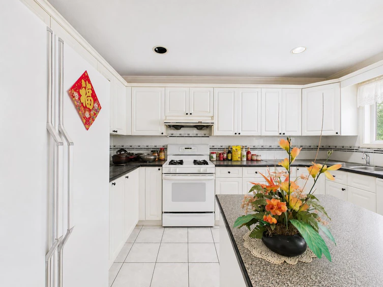 6818 Gilley Avenue, Burnaby, BC, V5J 4W7 - 14