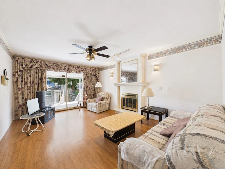 6818 Gilley Avenue, Burnaby, BC, V5J 4W7 - 12
