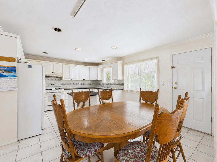 6818 Gilley Avenue, Burnaby, BC, V5J 4W7 - 15