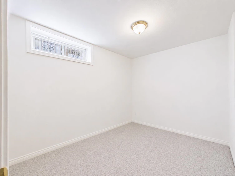 6818 Gilley Avenue, Burnaby, BC, V5J 4W7 - 30