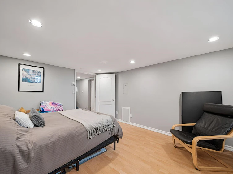 306 Ninth Avenue, New Westminster, BC, V3L 2A1 - 19