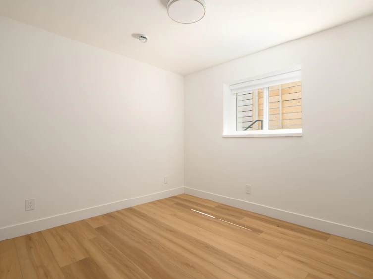 2-6176 Elgin Avenue, Burnaby, BC, V5H 3S4 - 22