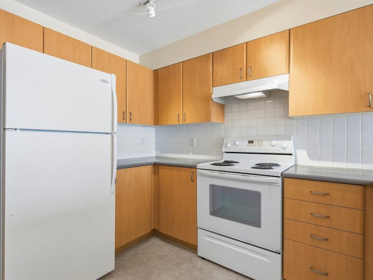 204-14859 100 Avenue, Surrey, BC, V3R 2V5 - 4