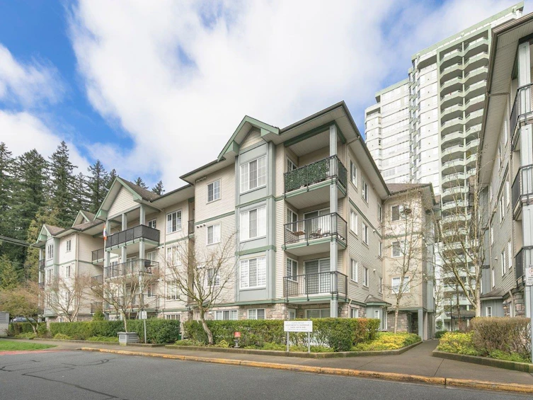 204-14859 100 Avenue, Surrey, BC, V3R 2V5