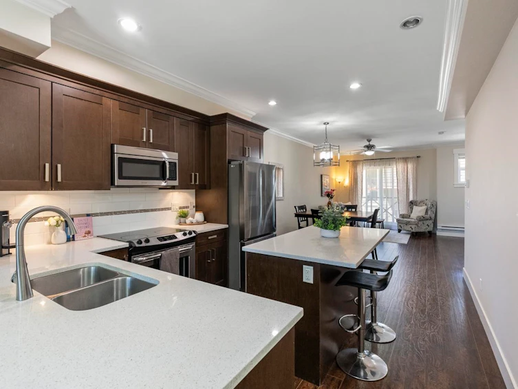 3-5957 152 Street, Surrey, BC, V3S 3K4 - 9