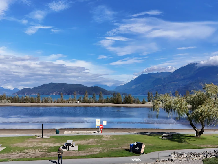 320-378 Esplanade Avenue, Harrison Hot Springs, BC, V0M 1A3