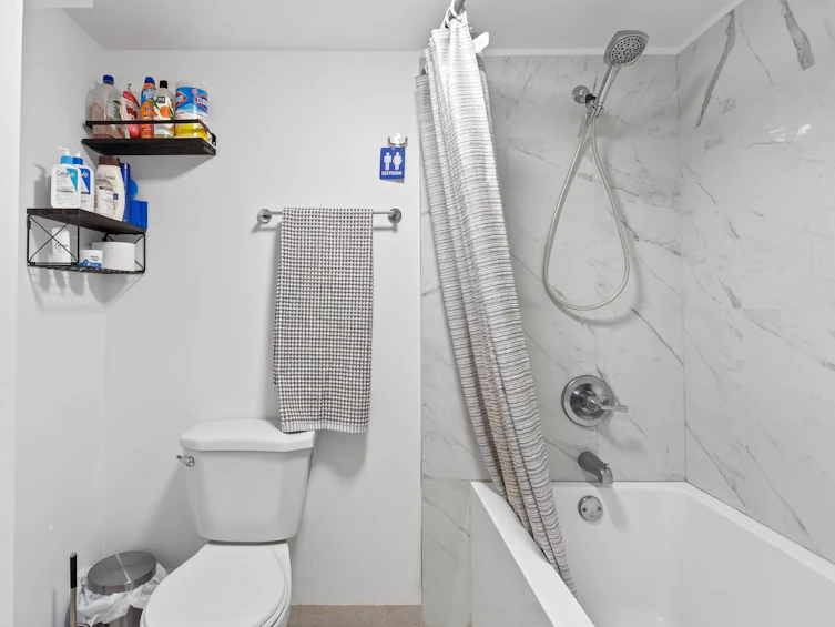 11906 100 Avenue, Surrey, BC, V3V 2W1 - 34