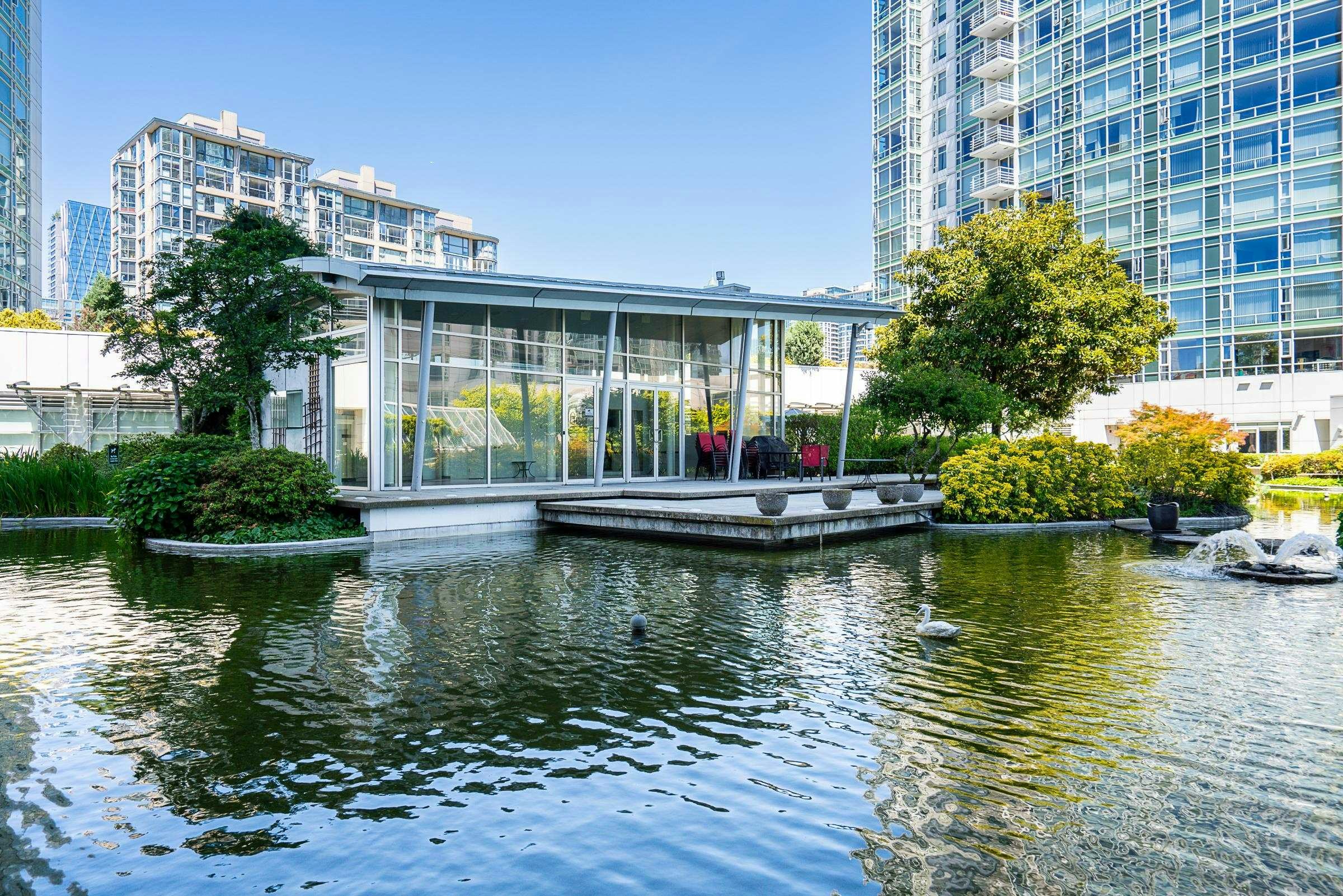 2303-1199 Marinaside Crescent, Vancouver, BC, V6Z 2Y2 - 19