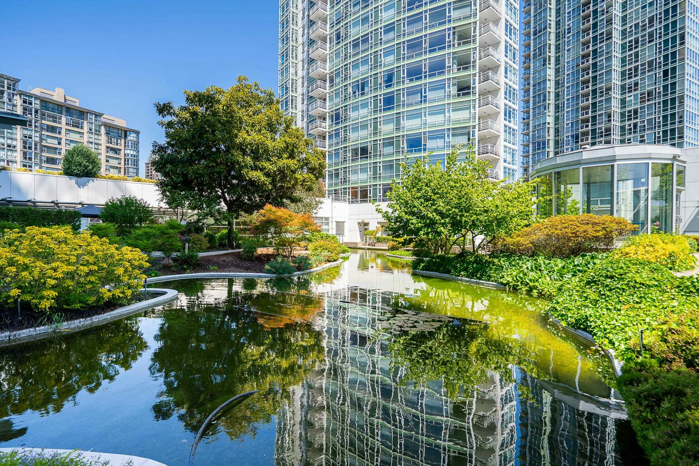 2303-1199 Marinaside Crescent, Vancouver, BC, V6Z 2Y2 - 18