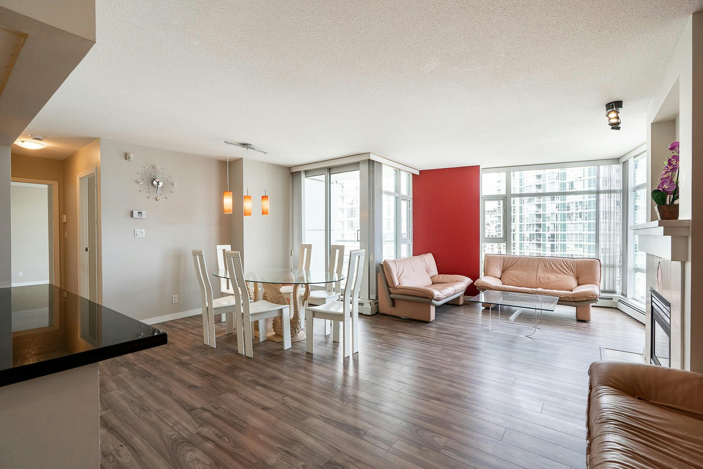 2303-1199 Marinaside Crescent, Vancouver, BC, V6Z 2Y2 - 7