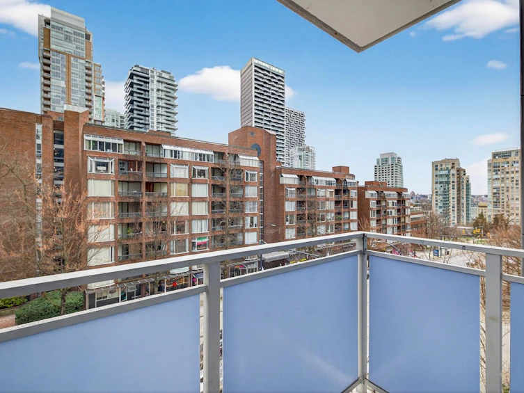 606-1009 Harwood Street, Vancouver, BC, V6E 0C2 - 13