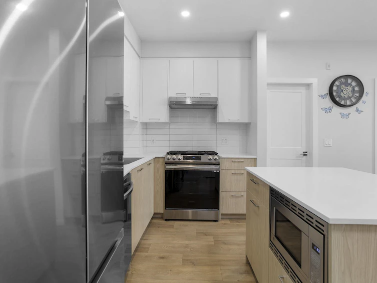 307-3315 148 Street, Surrey, BC, V4P 0H5 - 9