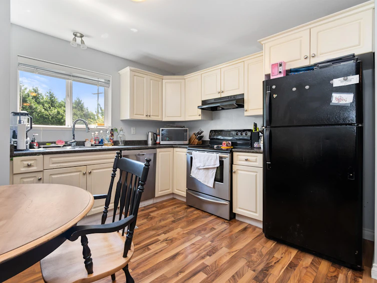 34832 1 Avenue, Abbotsford, BC, V2S 8C1 - 31